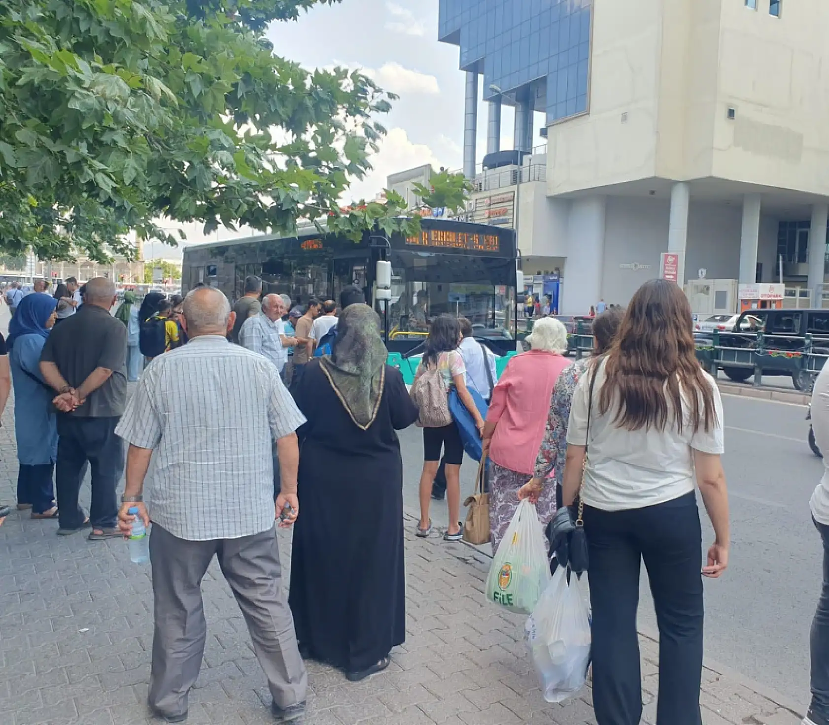 Kayseri'de çok sayıda otobüs sefer ve güzergahında değişiklik yapıldı: Şehir Hastanesi, Zümrüt, Talas, Sanayi...