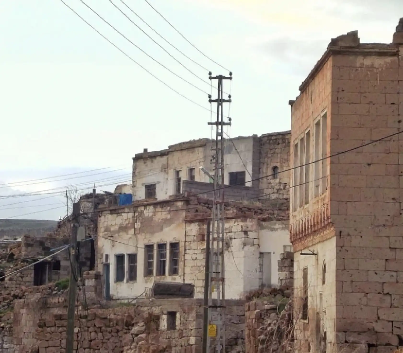 Kayseri'nin terk edilmiş köyünü biliyor musunuz?