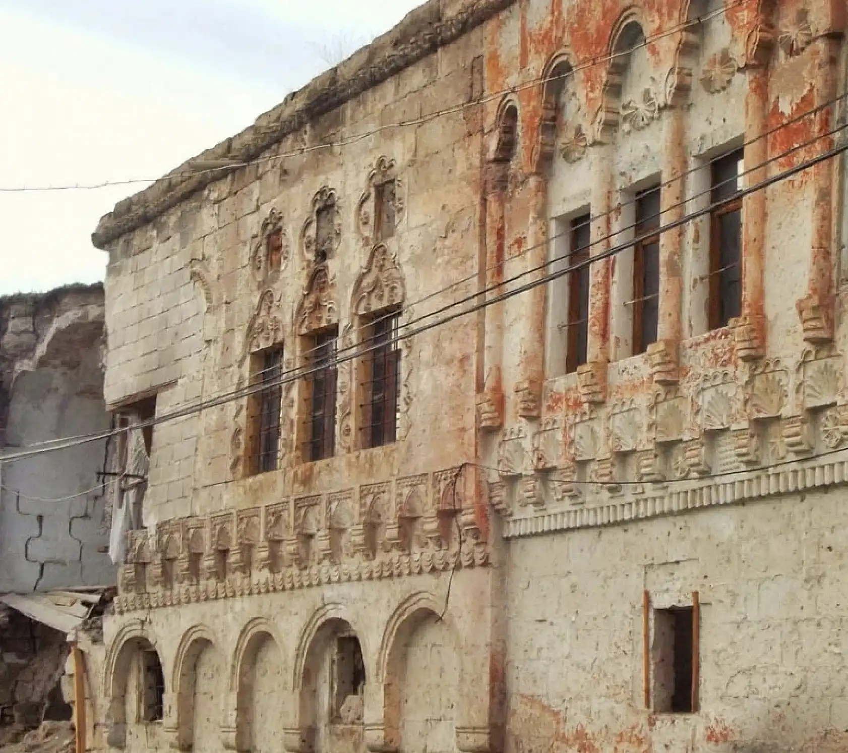 Kayseri'nin terk edilmiş köyünü biliyor musunuz?
