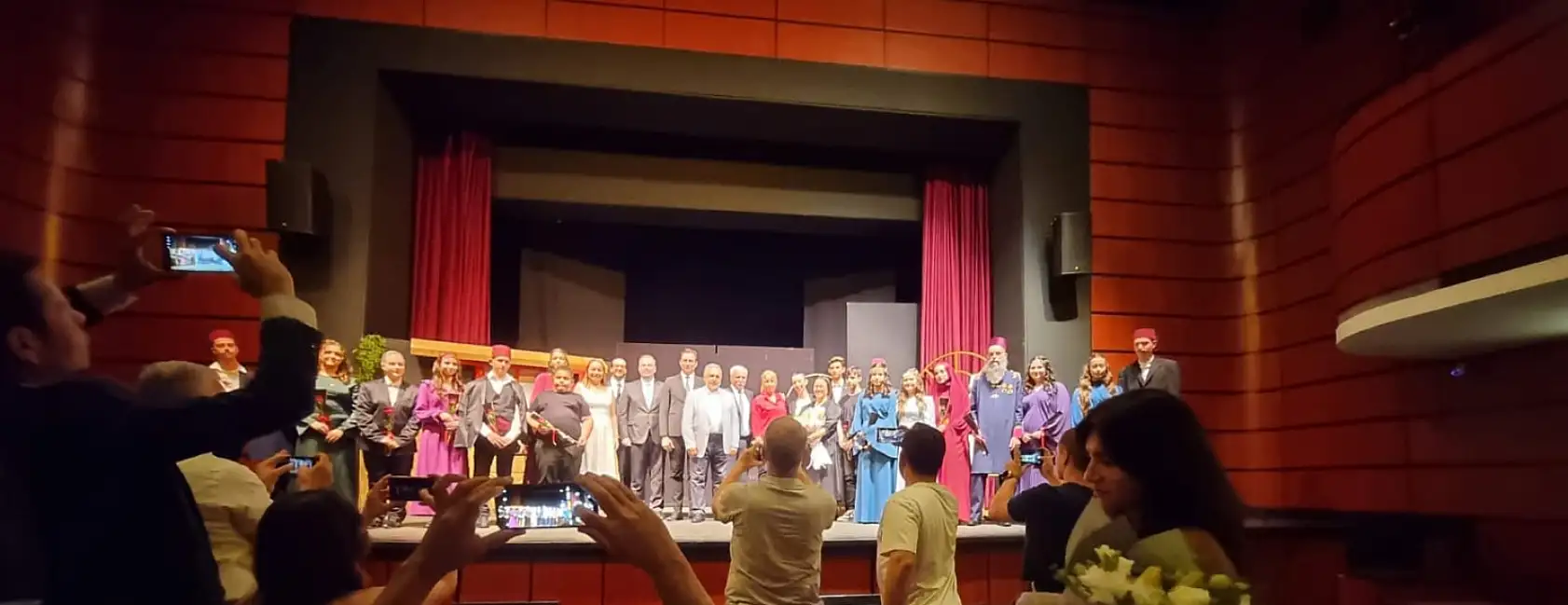 Yunanistan'dan geldiler, Kayseri'de sahneyi salladılar!