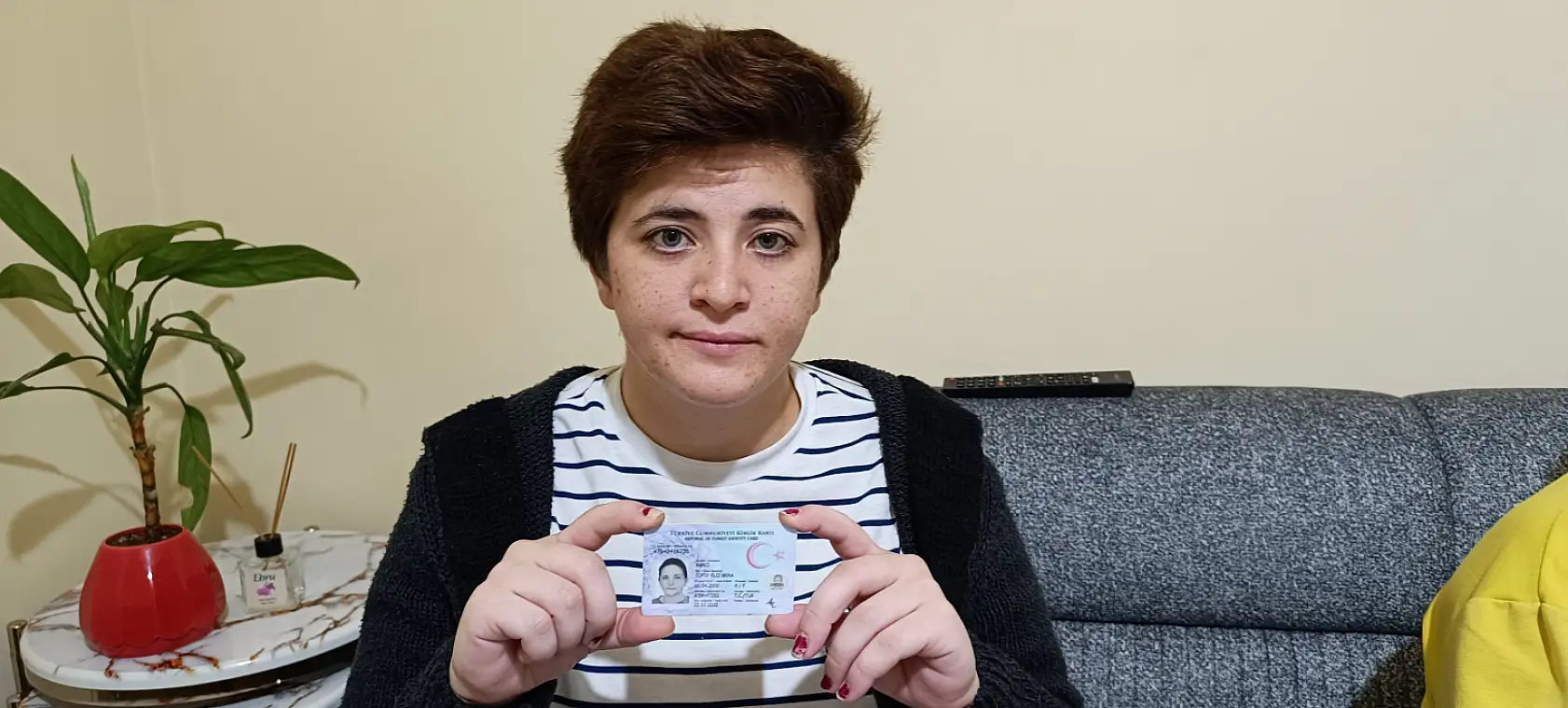 Kayserili genç kadın, 11 yıldır gerçek ailesini arıyor