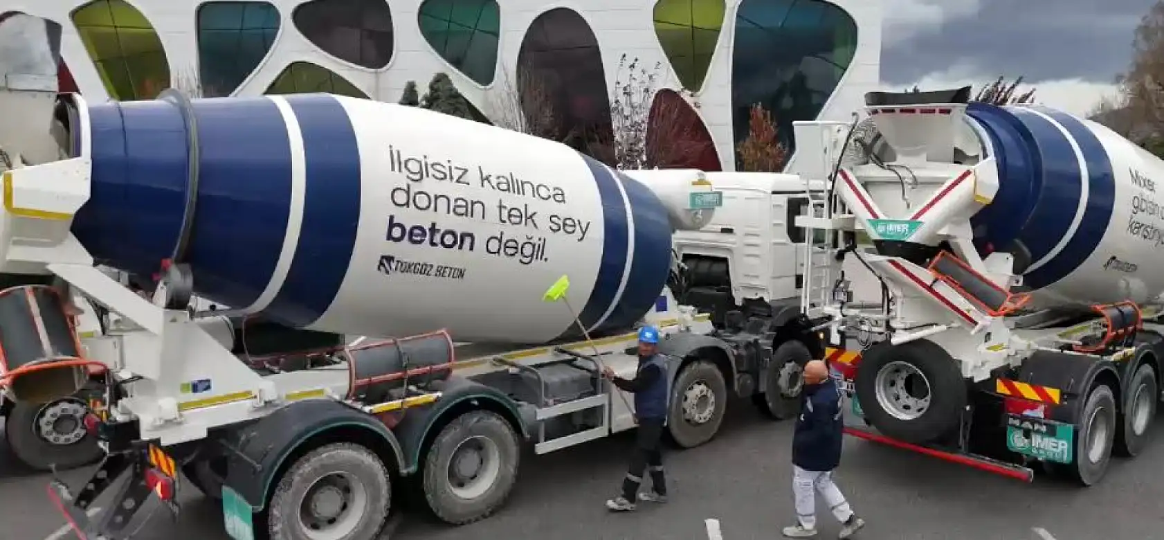 Kayseri sokaklarında gülümseten mesajlar: Mikserler konuşuyor, şehir kendini buluyor!