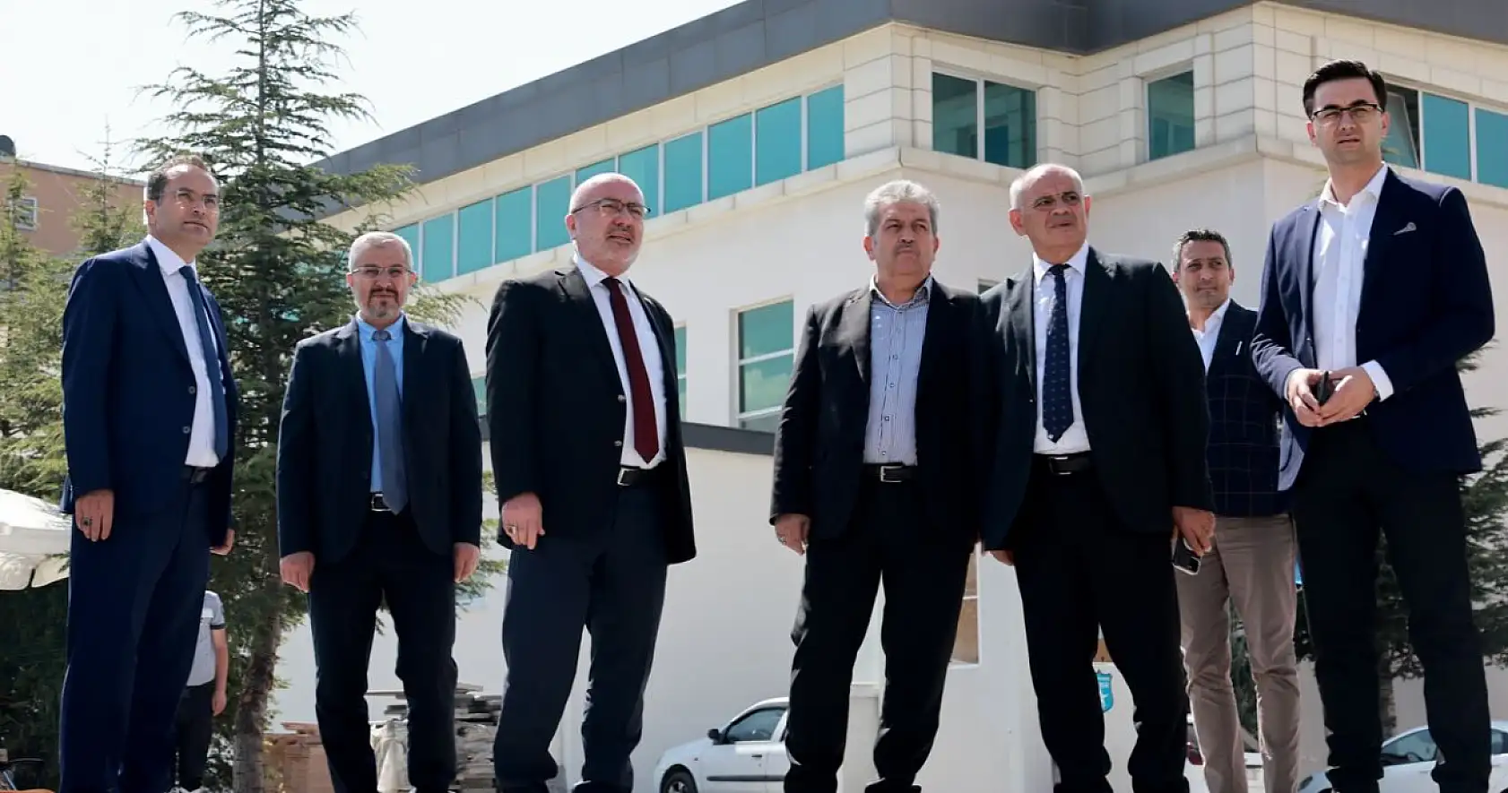 AK Parti Milletvekili Bayar Özsoy'dan dikkat çeken paylaşım: Loading...