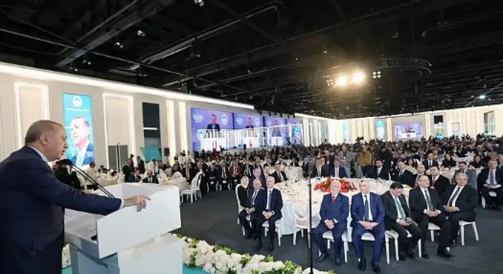 Kayseri'de bugün neler yaşandı? - Kayserispor, Erciyes Kayak Merkezi, AK Parti, Kayseri ulaşım, Hileli mantı...