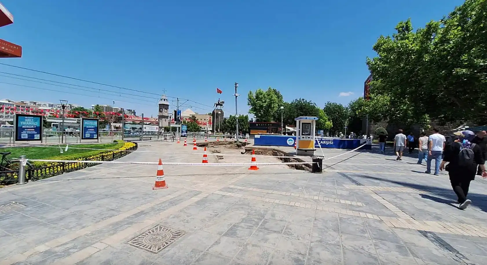 Kayseri kısa kısa: Türk Bayrağı, AK Parti, Develi, Cumhuriyet Meydanı...