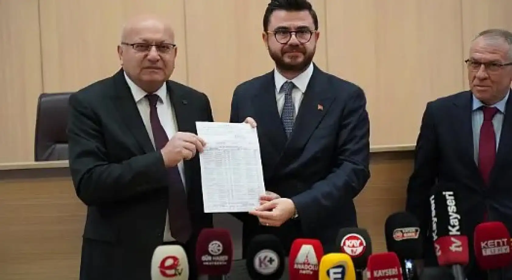 Kayseri'den kısa kısa - Milli yas, Bolu otel yangını, Hüseyin Okandan, Çöpten servet çıktı...