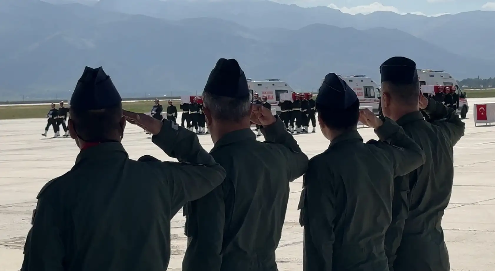 Şehitlerimiz memleketlerine uğurlandı..