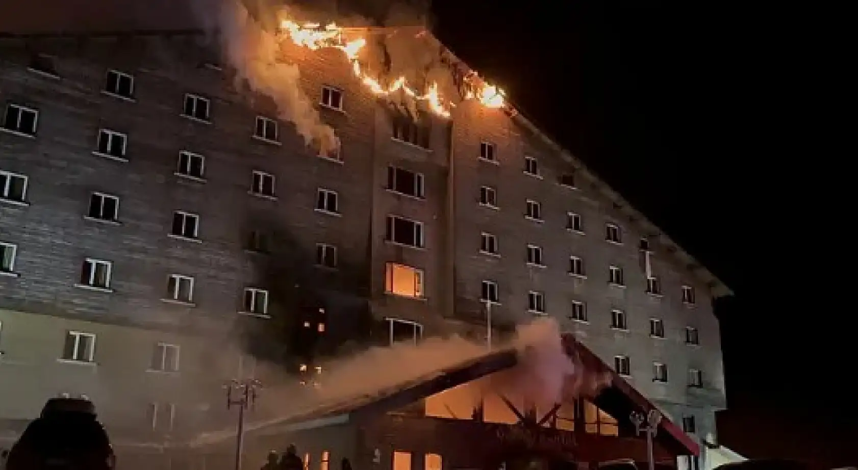 Kayseri'den kısa kısa - Milli yas, Bolu otel yangını, Hüseyin Okandan, Çöpten servet çıktı...