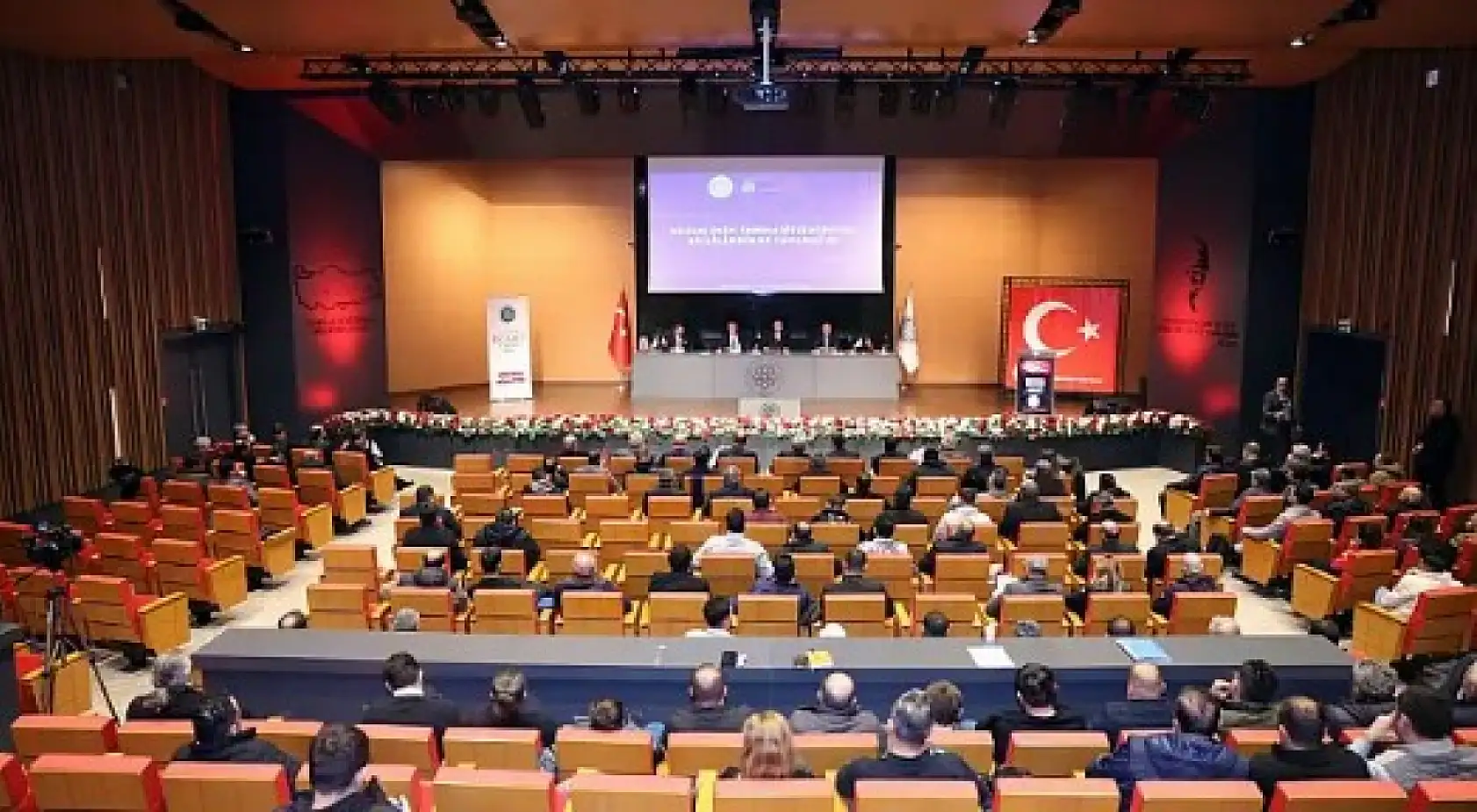 Kayserispor, Hacılar, Talas, Gömülü uçak, Kar seferberliği, Kayserili Polisler - Kayseri'den kısa kısa haberler...