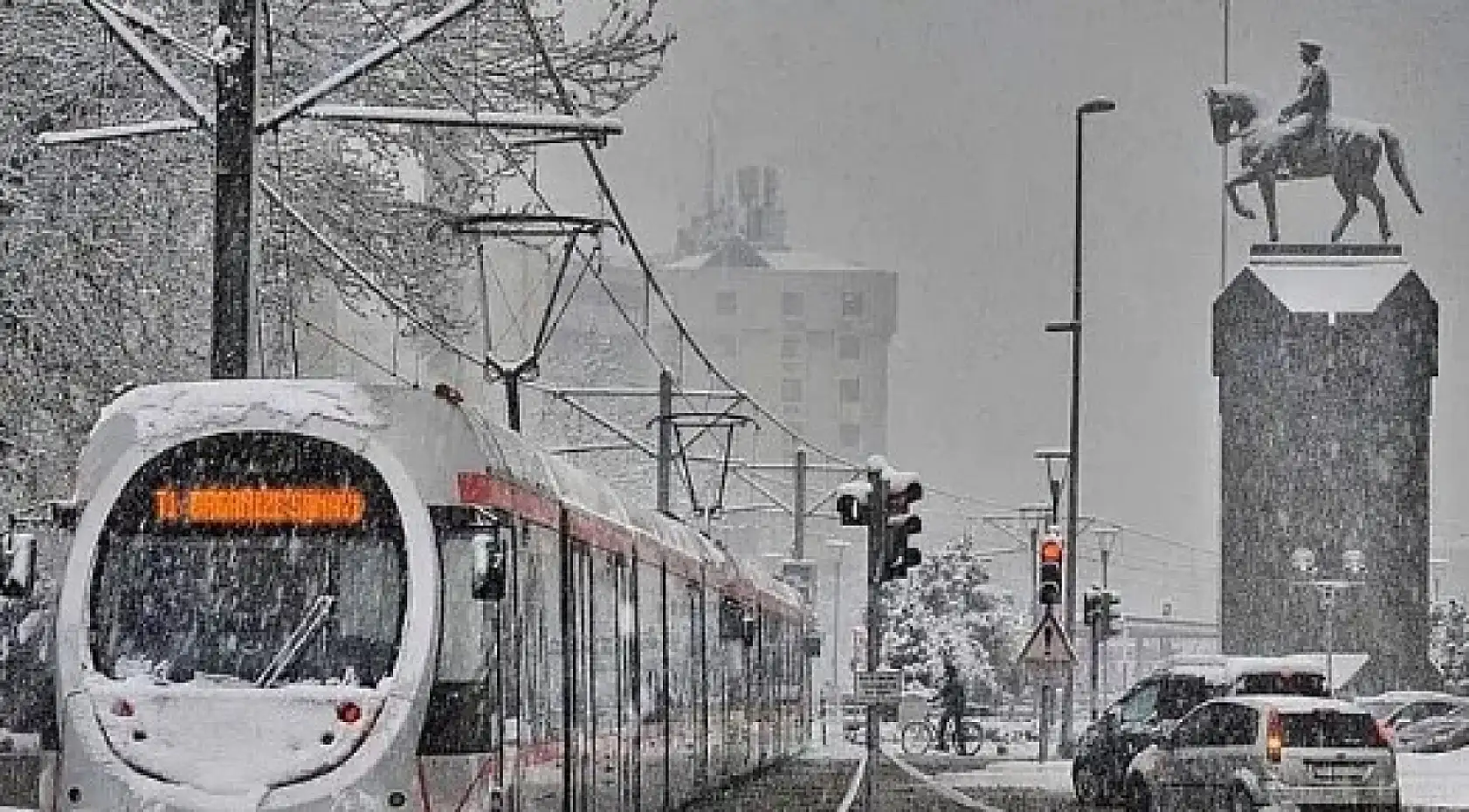 Kayseri'den kısa kısa - Kayseri'ye kar uyarısı, Kayserispor, Suriyeliler, Emekliler, Sobadan sızan gaz can aldı...