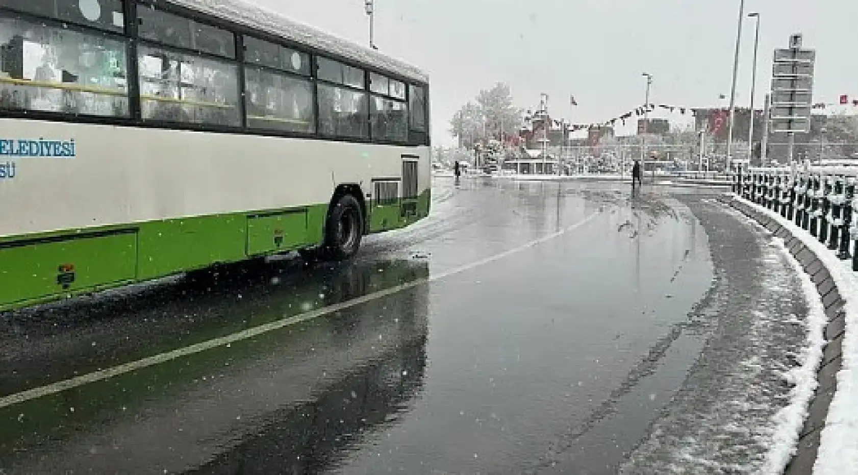 Kayseri'de bugün neler yaşandı? - Kayserispor, Erciyes Kayak Merkezi, AK Parti, Kayseri ulaşım, Hileli mantı...