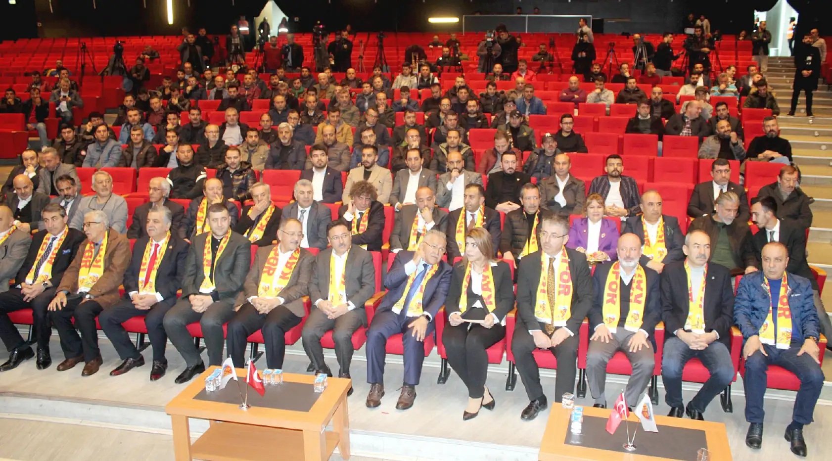 Kayserispor'u bekleyen büyük tehlike? Kulüp kayyuma mı kalacak?