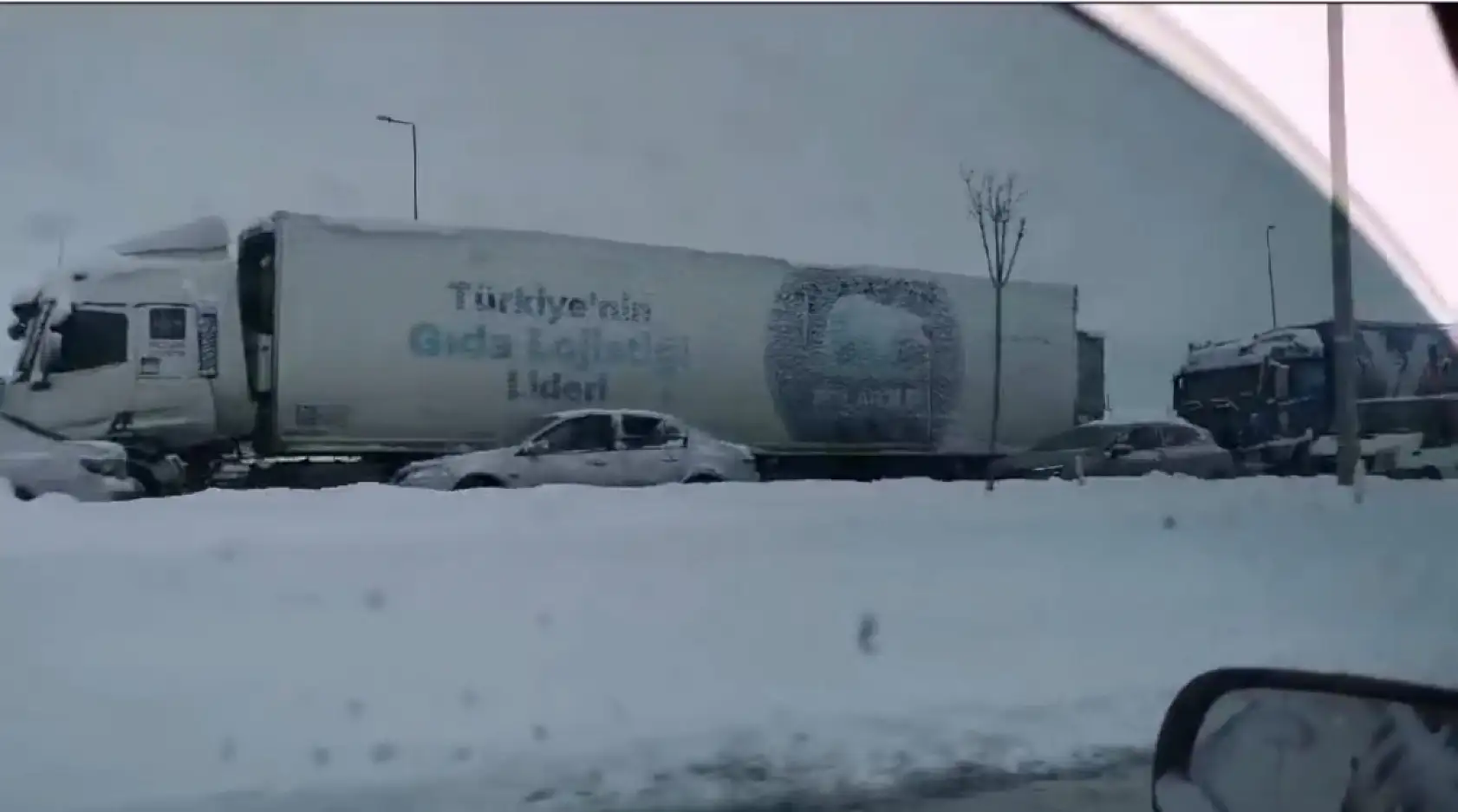 Kayseri felaketi yaşadı: Binlerce kişi mahsur kaldı