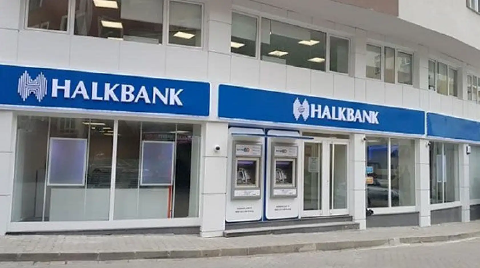 Emeklilere rekor promosyon: Bankaların güncel kampanyaları!