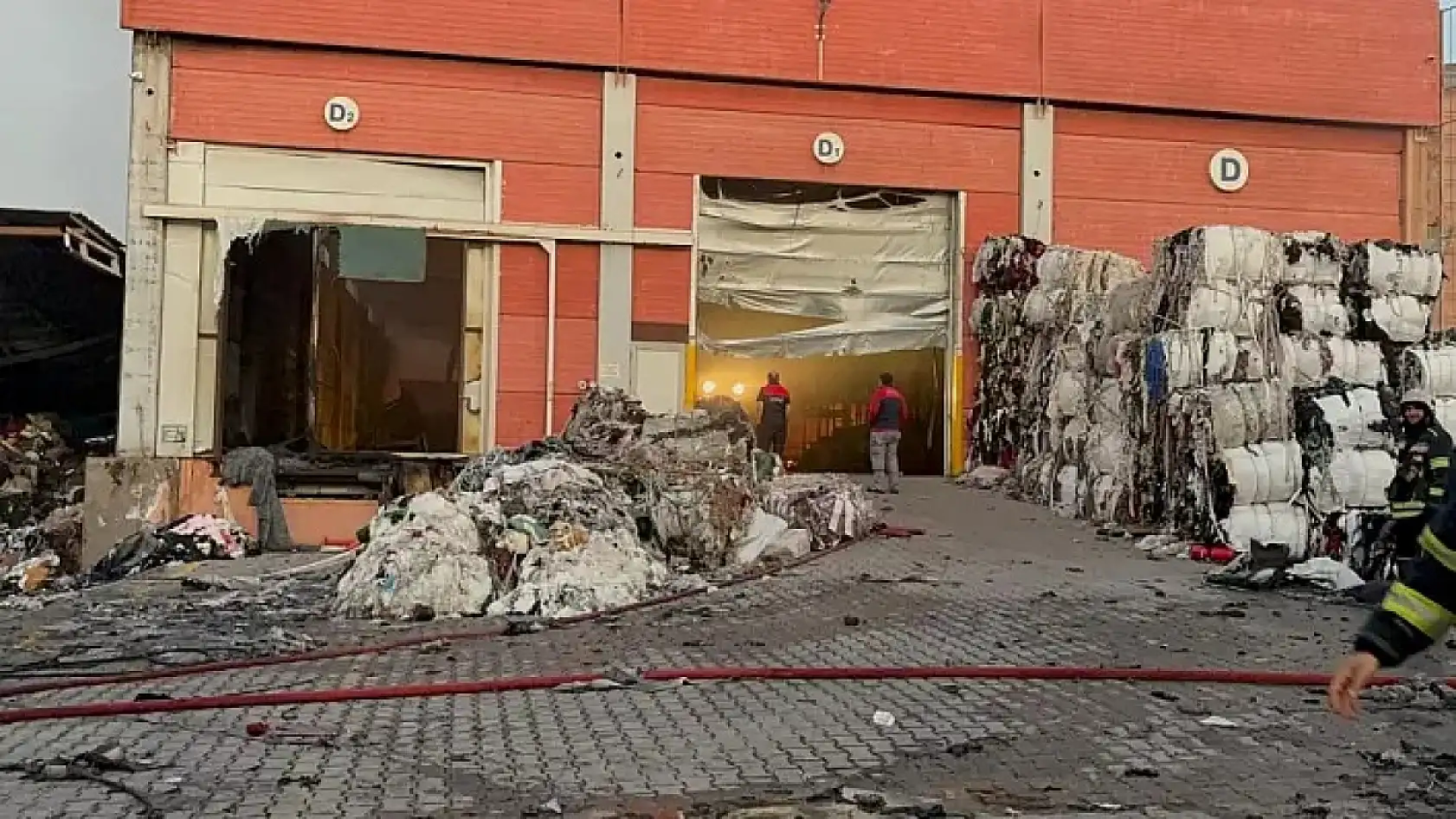 Kayseri kısa kısa: Fabrika yangını, ERÜ Hastanesi, Dragon Festivali, Kayserispor...