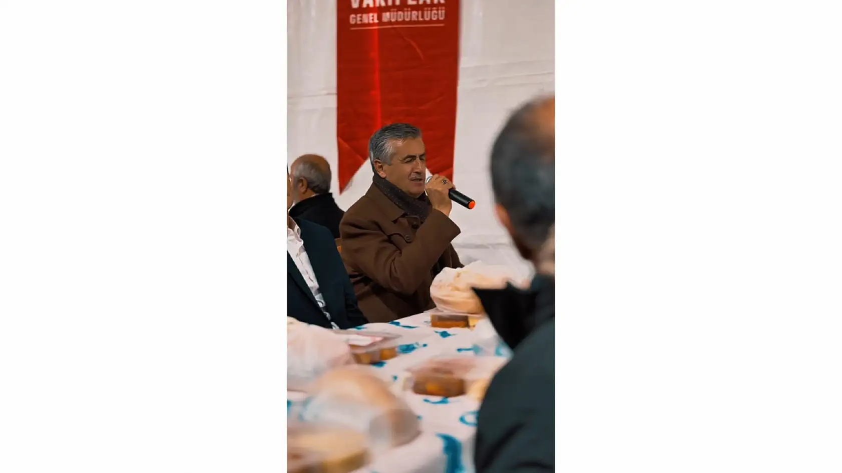 İftar çadırında vatandaşlarla buluşan Vali Çiçek kime söz verdi?