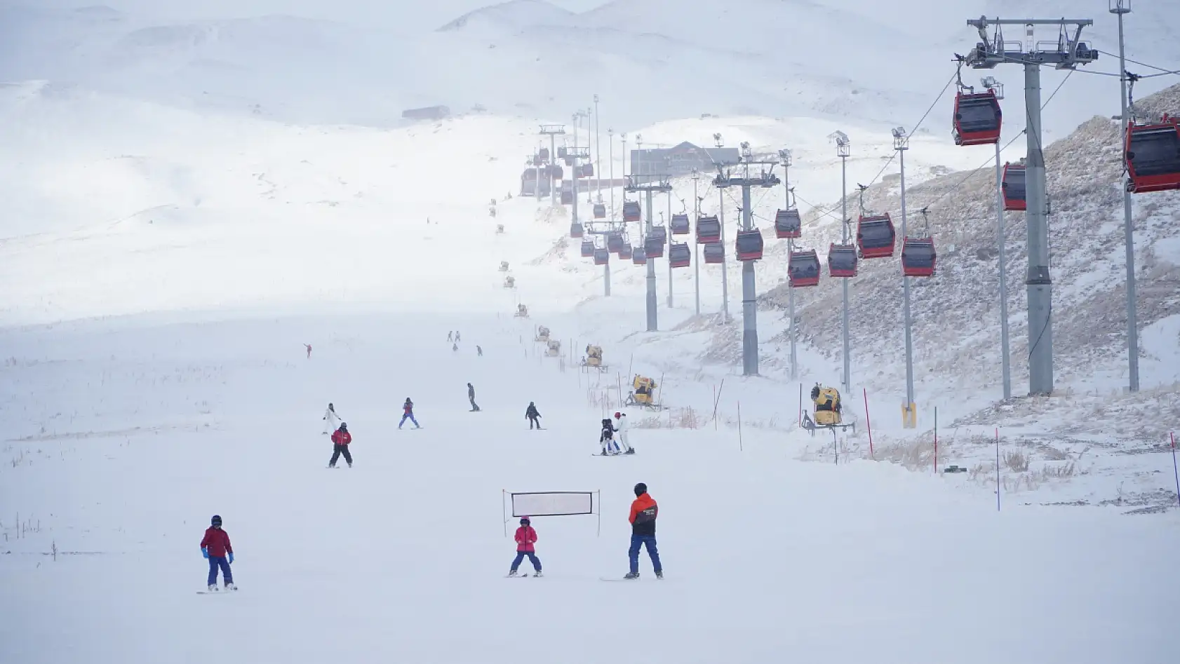 Kayakseverler Müjde! - Erciyes'te Sezon Başladı