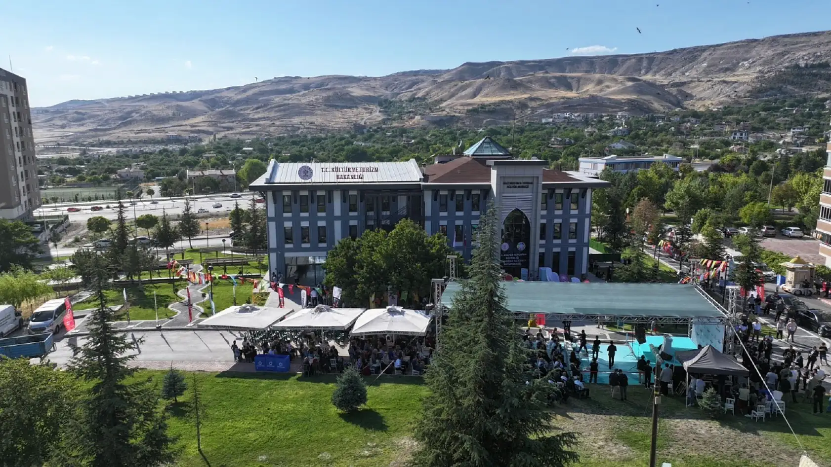 Kocasinan 1 yıllık hikayeyi paylaştı: İlçede neler olmuş neler!