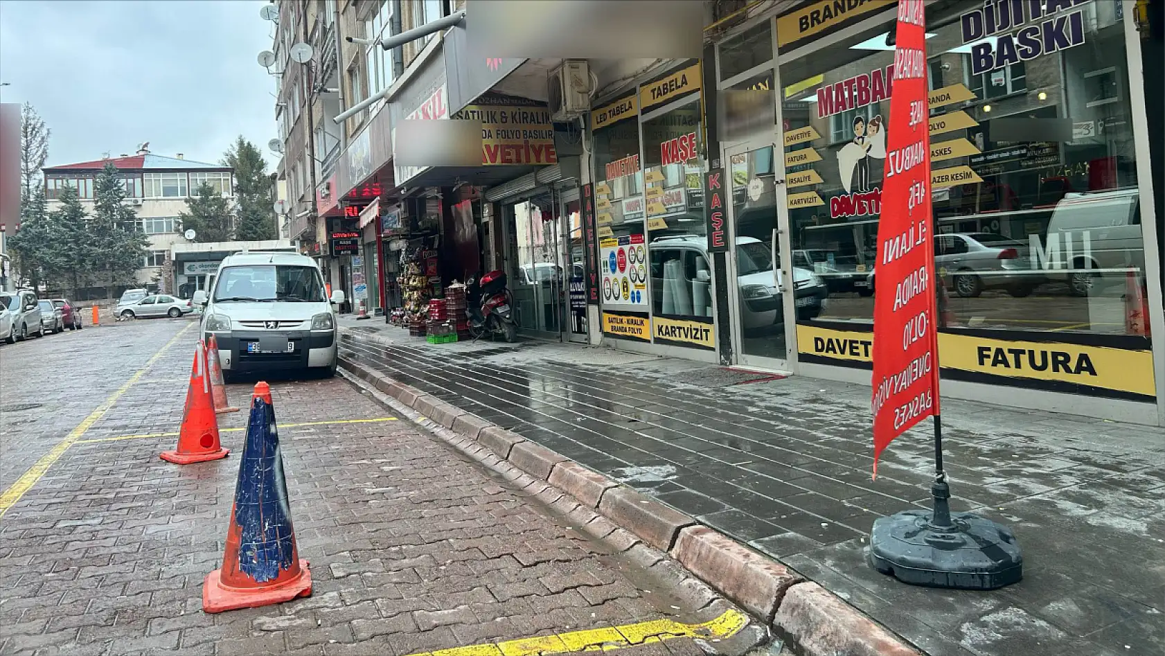 Kayseri'de Esnaftan İşgal! Vatandaşlar Mağdur Oluyor