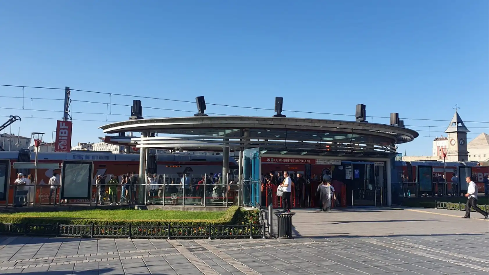 Kayseri'de toplu ulaşım düzenlemesi: Şehir Hastanesi, Beyazşehir, Talas, Anayurt, Mevlana, Sarımsaklı ve çok sayıda güzergah değişti!