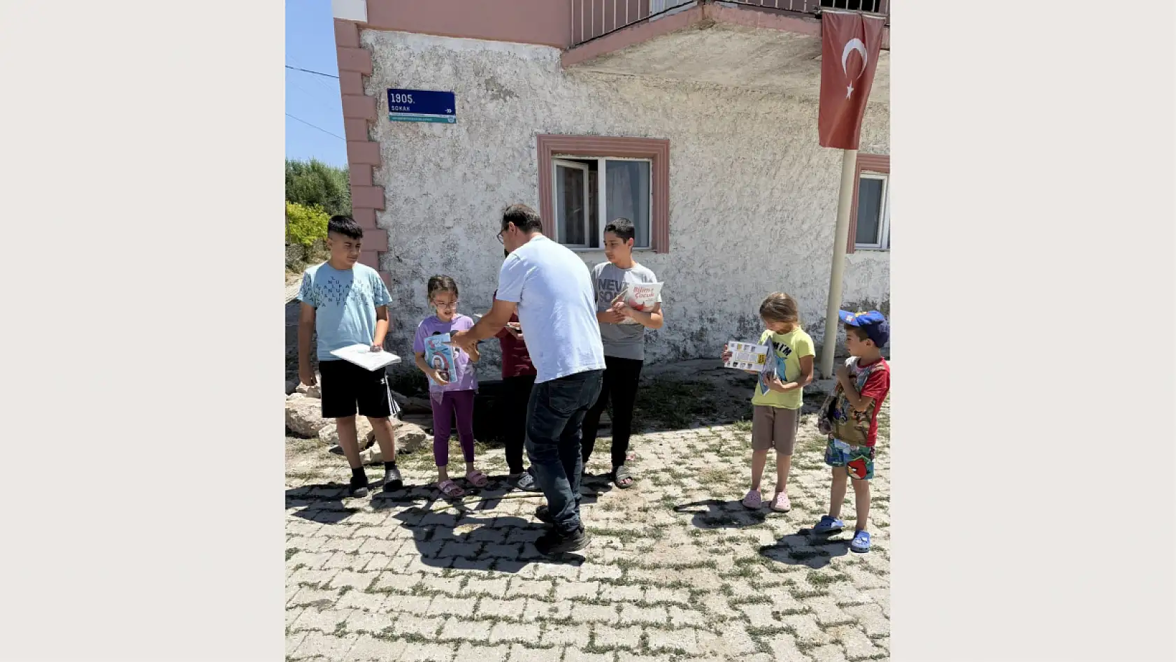 Kayseri'de bir paylaşımıyla o köyü başına topladı!..