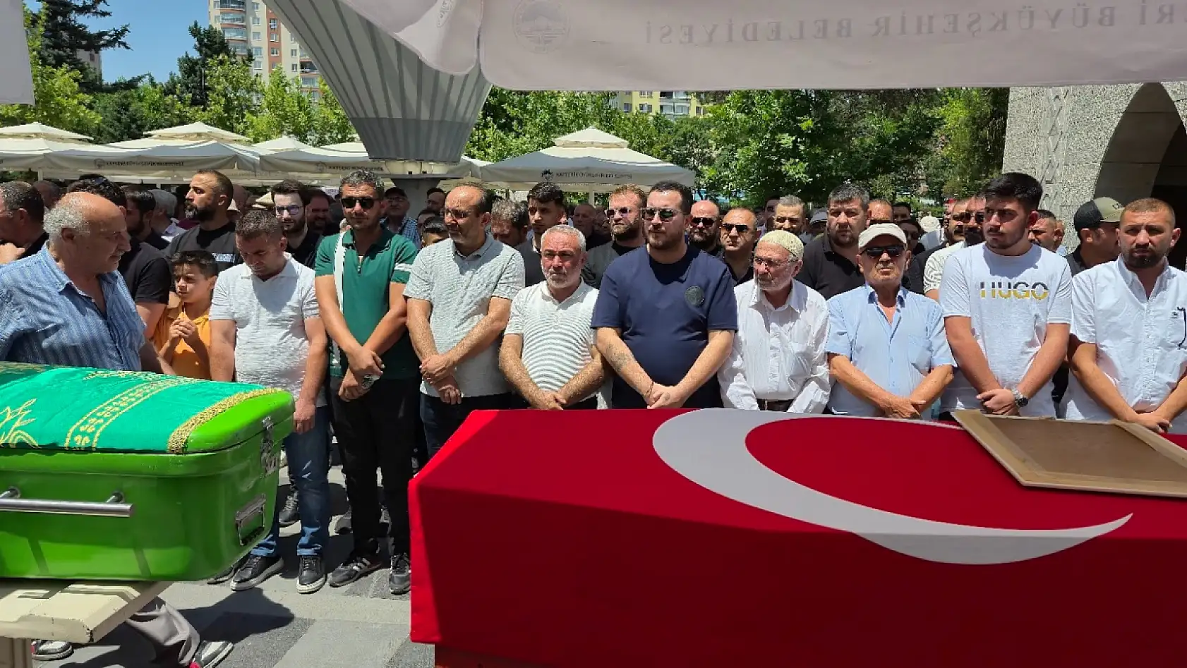 Spor camiasından yoğun katılım! Ayşe Özdemir dualarla uğurlandı