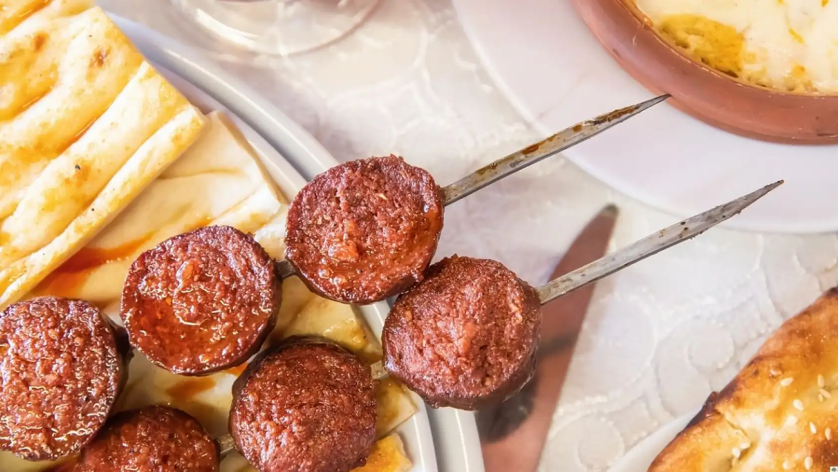 Kayserilileri üzecek araştırma: Taht elden gidiyor mu?