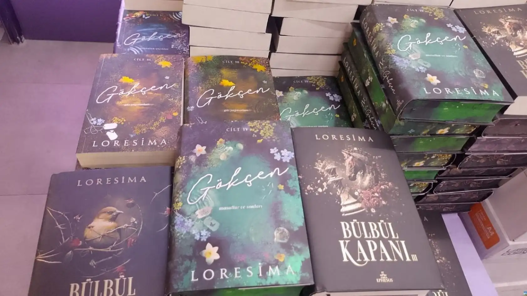 Kayseri'de izdiham: Saatlerce kuyrukta beklediler!