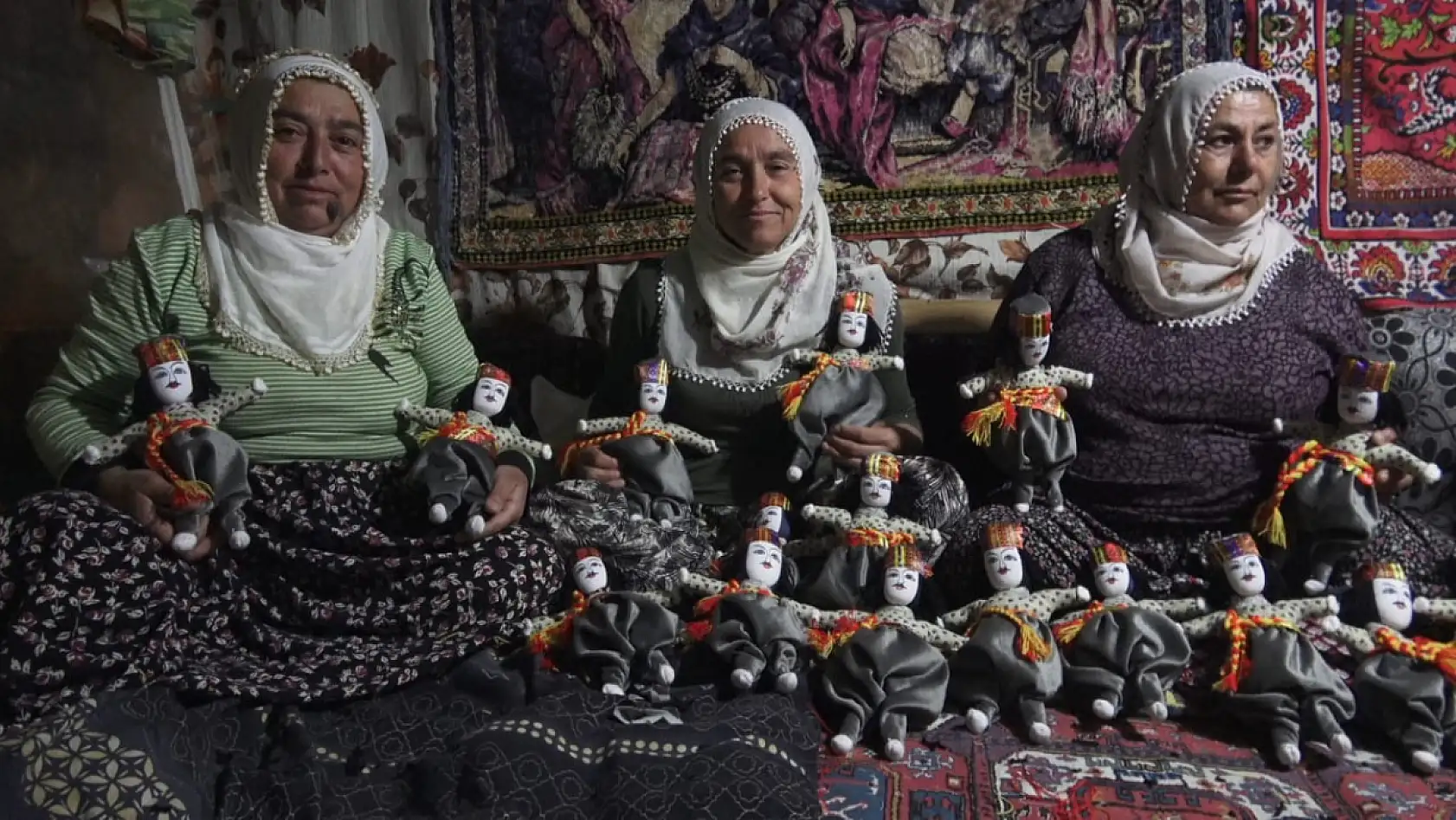 Soğanlı'dan Kayserispor'a bez bebekli destek!