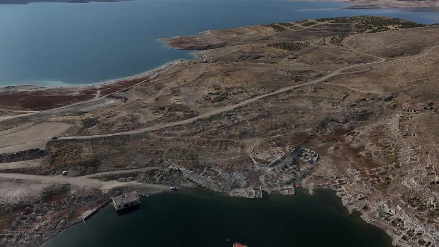 Kayseri'nin o köyü bir gecede sular altında kaldı – Apar topar tahliye edildiler!