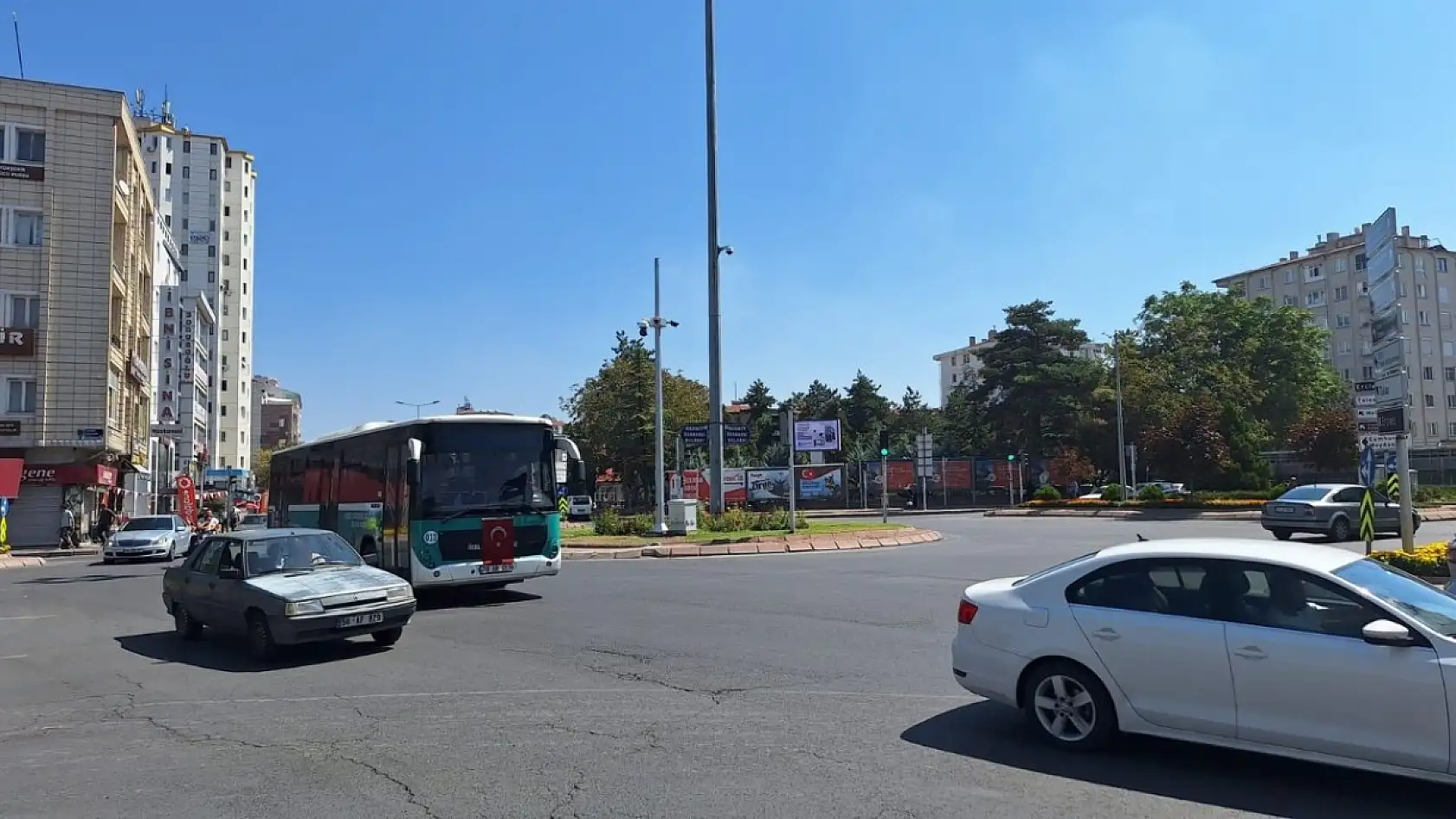 Kayseri'de konut piyasası hareketlendi! Değer kazanan ve kaybettiren ilçeler açıklandı