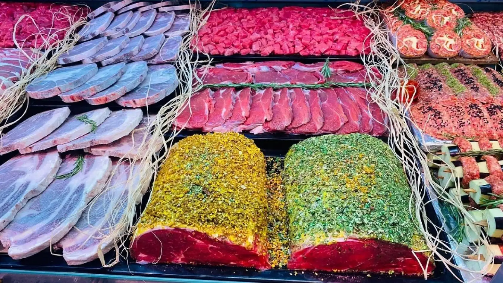 Kayseri'de kasap reyonlarına gidenler şok oluyor! Yeni fiyatlar kaç liradan başlıyor?