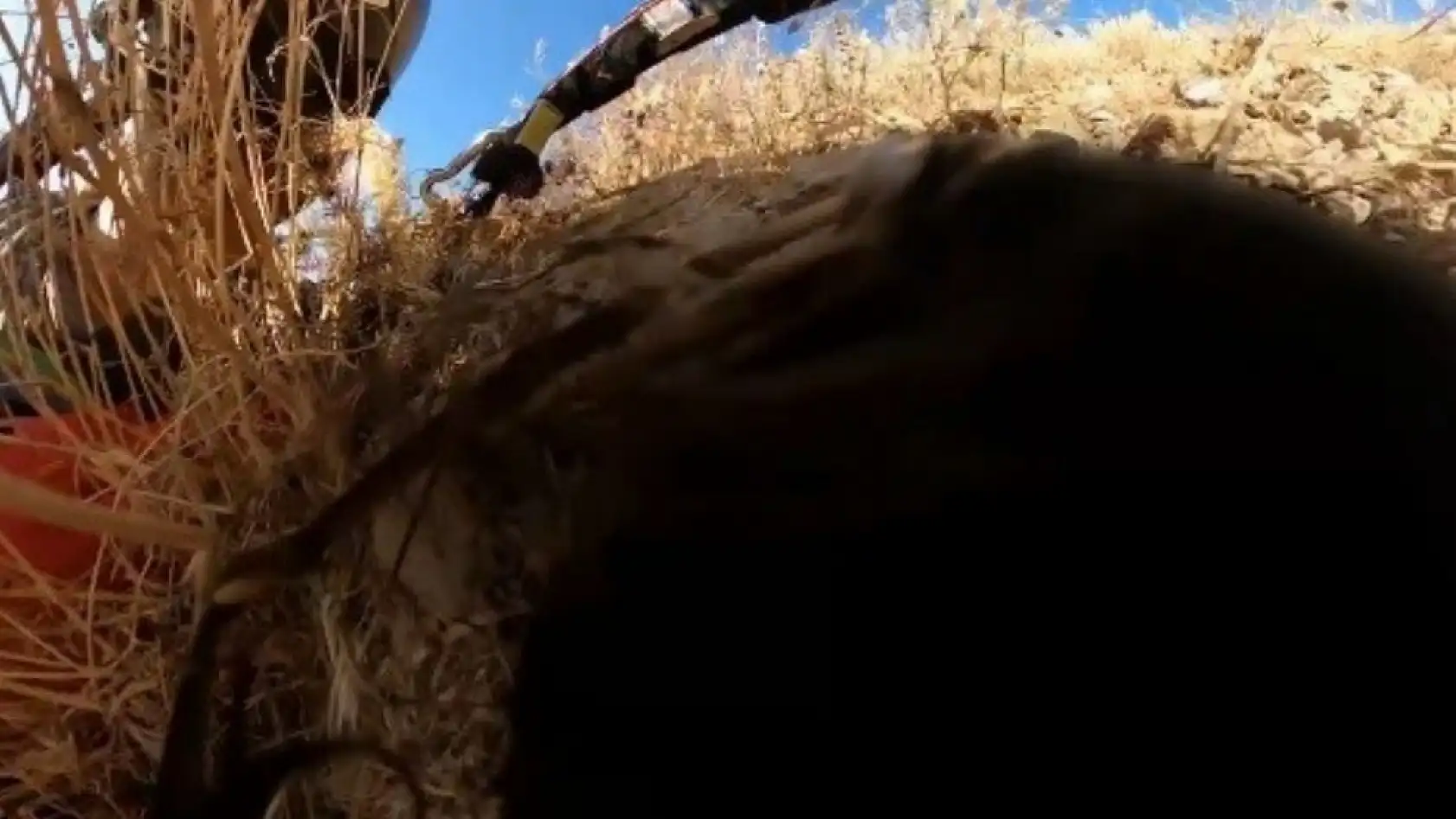 Kayseri'de gökyüzünde korku dolu anlar! Paraşüt ipi düğümlendi, pilot facianın önüne geçti