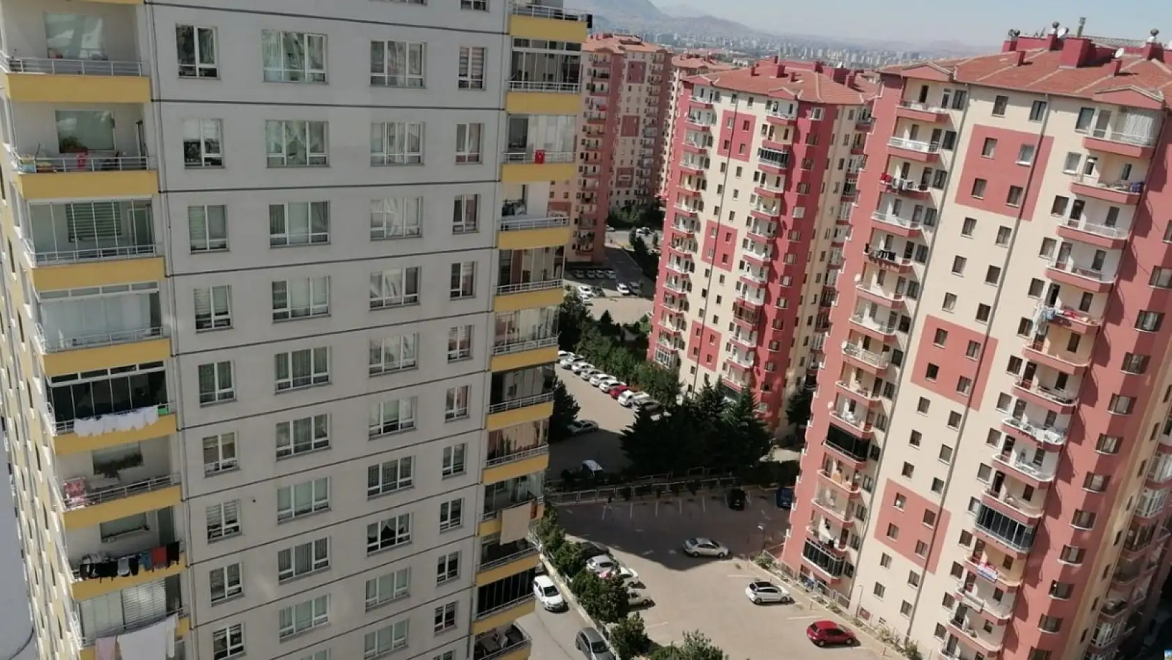 Kayseri emlak piyasasında görülmemiş senaryo: Fiyatlar ya dibe vuracak ya da tavan yapacak!