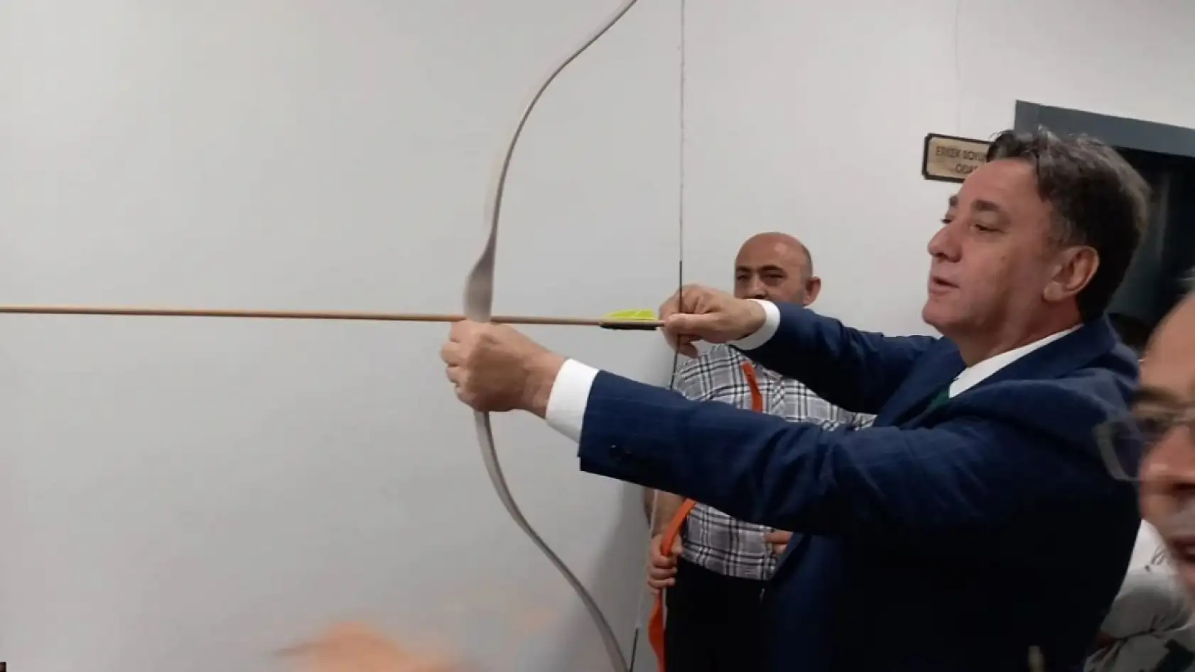 Develi'de binlerce çocuk hem öğreniyor hem eğleniyor