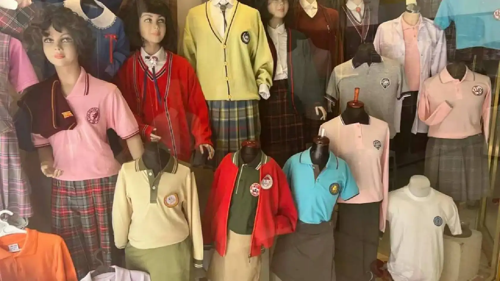 Kayseri'de hangi okulda hangi üniformalar giyilecek?