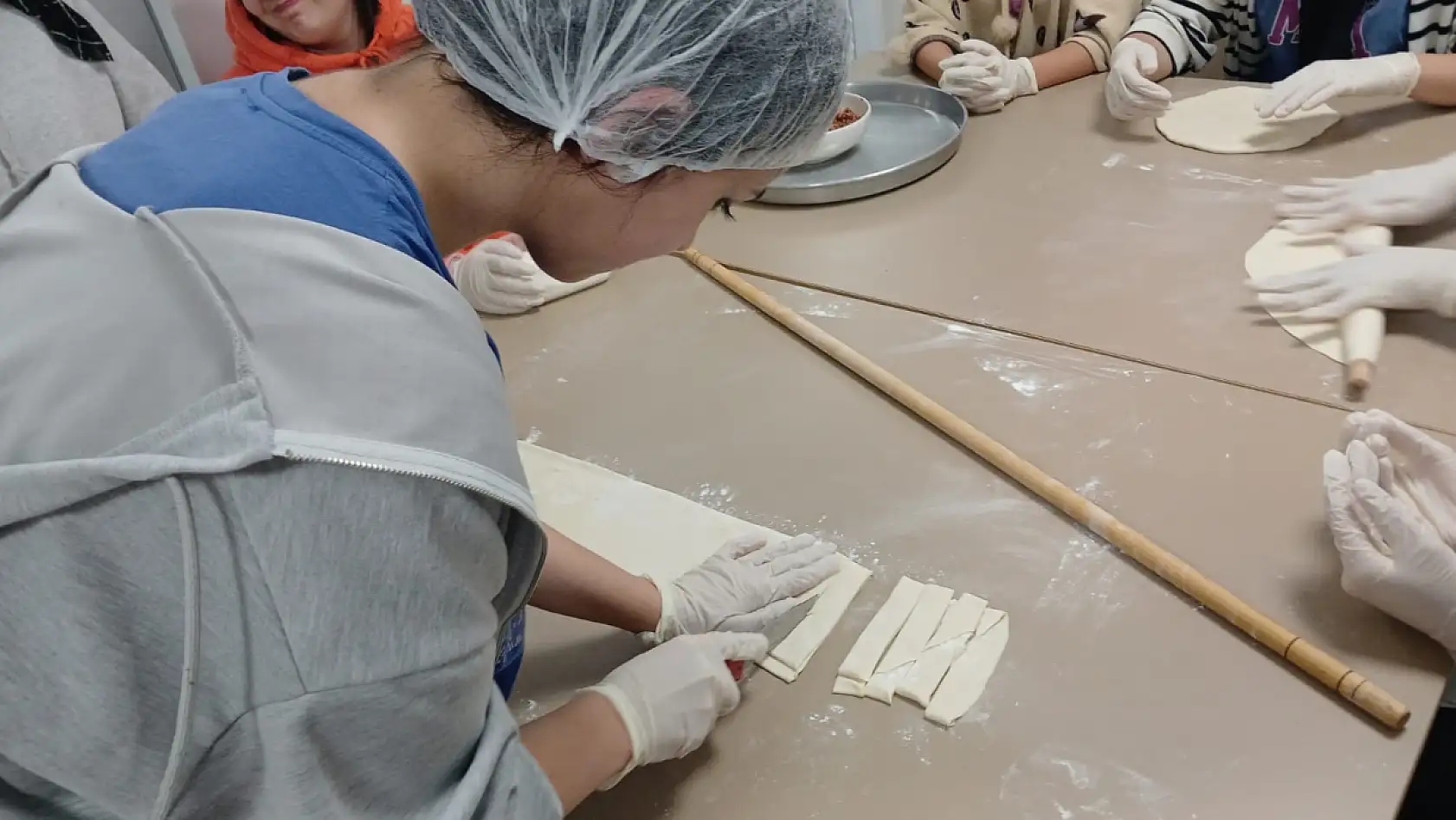 KYK Kız Yurdu'nda neler oluyor? Mutfaktan yükselen sesleri yurt müdiresi açıkladı!