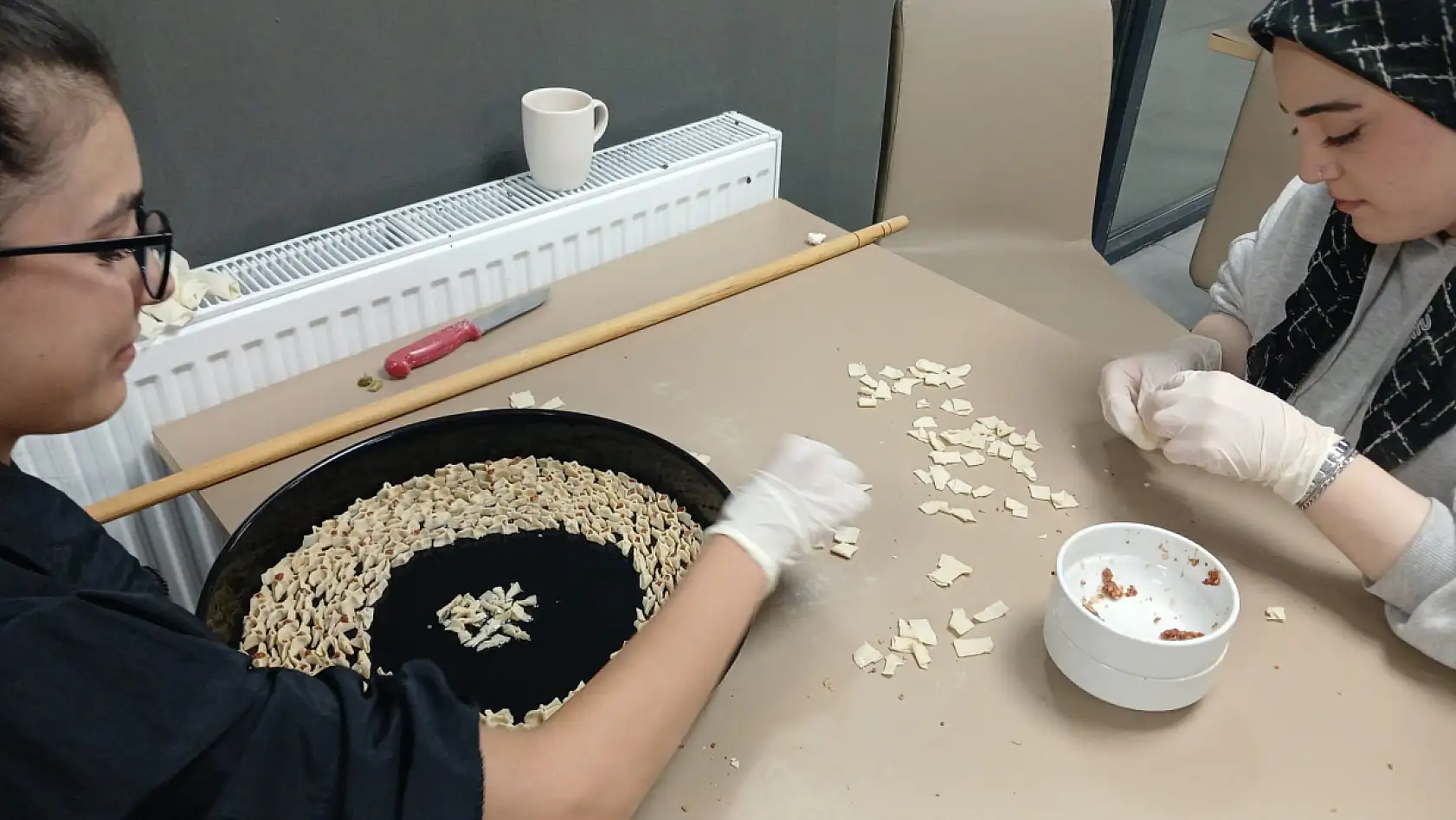 KYK Kız Yurdu'nda neler oluyor? Mutfaktan yükselen sesleri yurt müdiresi açıkladı!