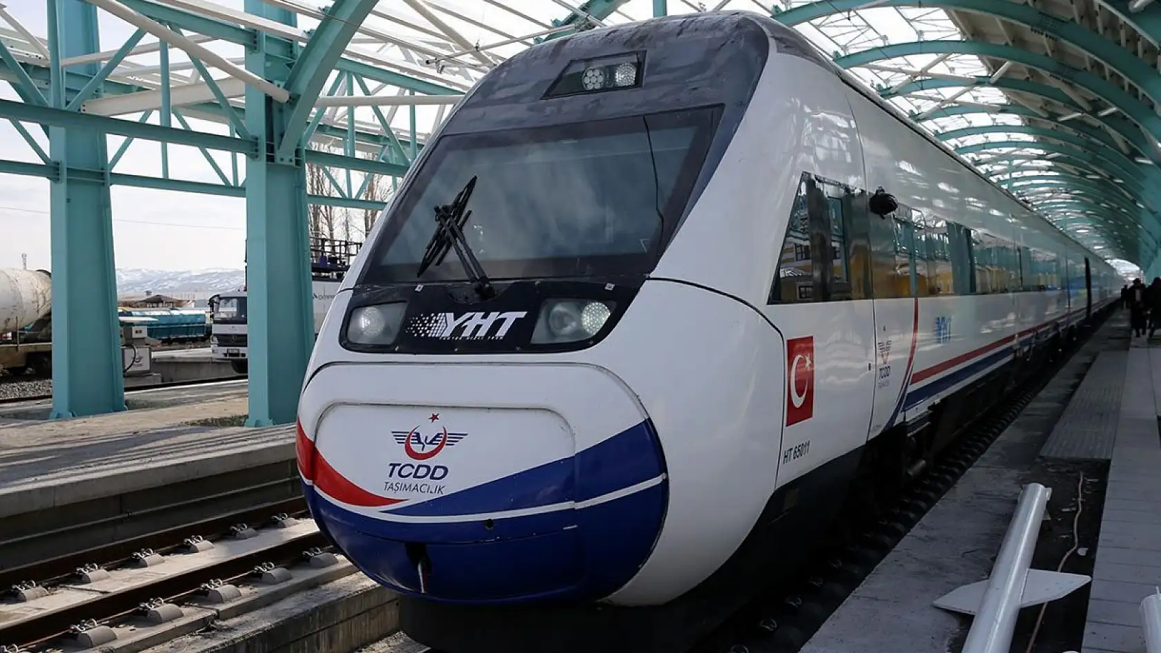 Nevşehir'e yüksek hızlı tren geldi: Kayseri yine bakakaldı!