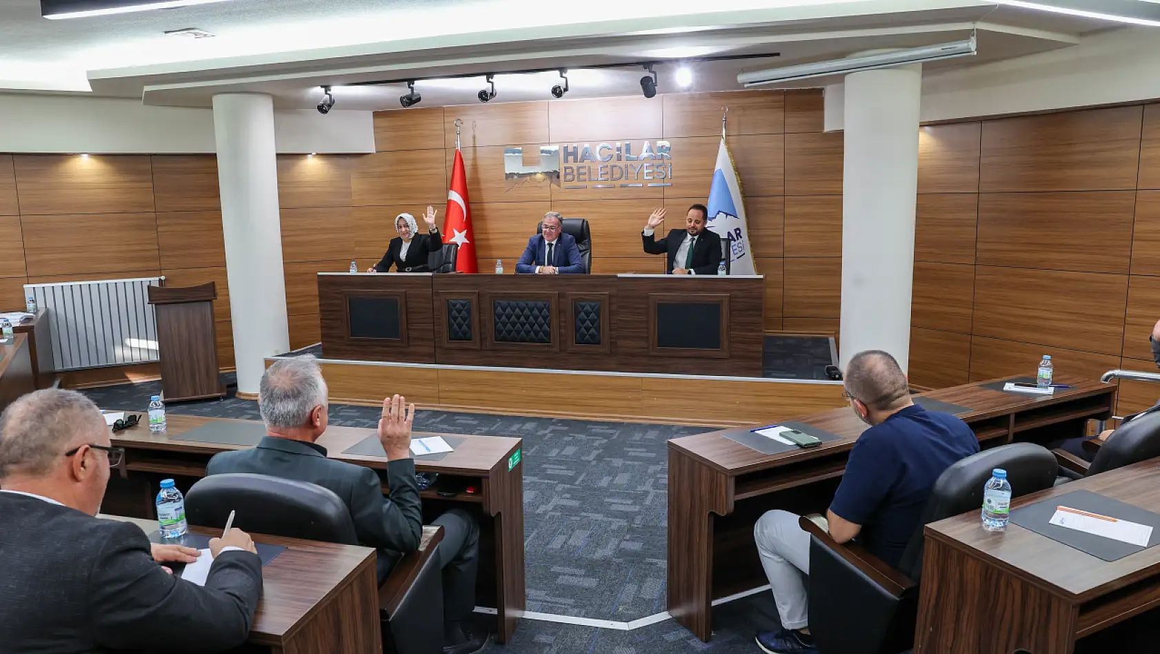 Hacılar'da meclis toplandı: 9 madde oy birliğiyle kabul edildi