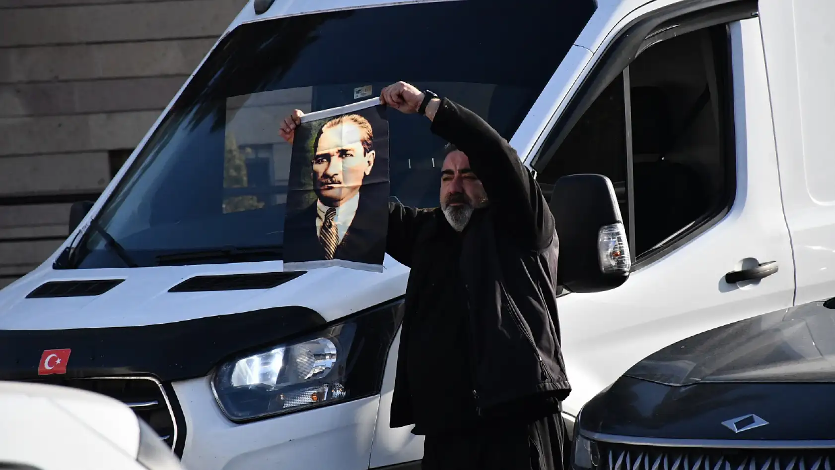 Kayseri'de Mustafa Kemal Atatürk saygıyla anıldı!