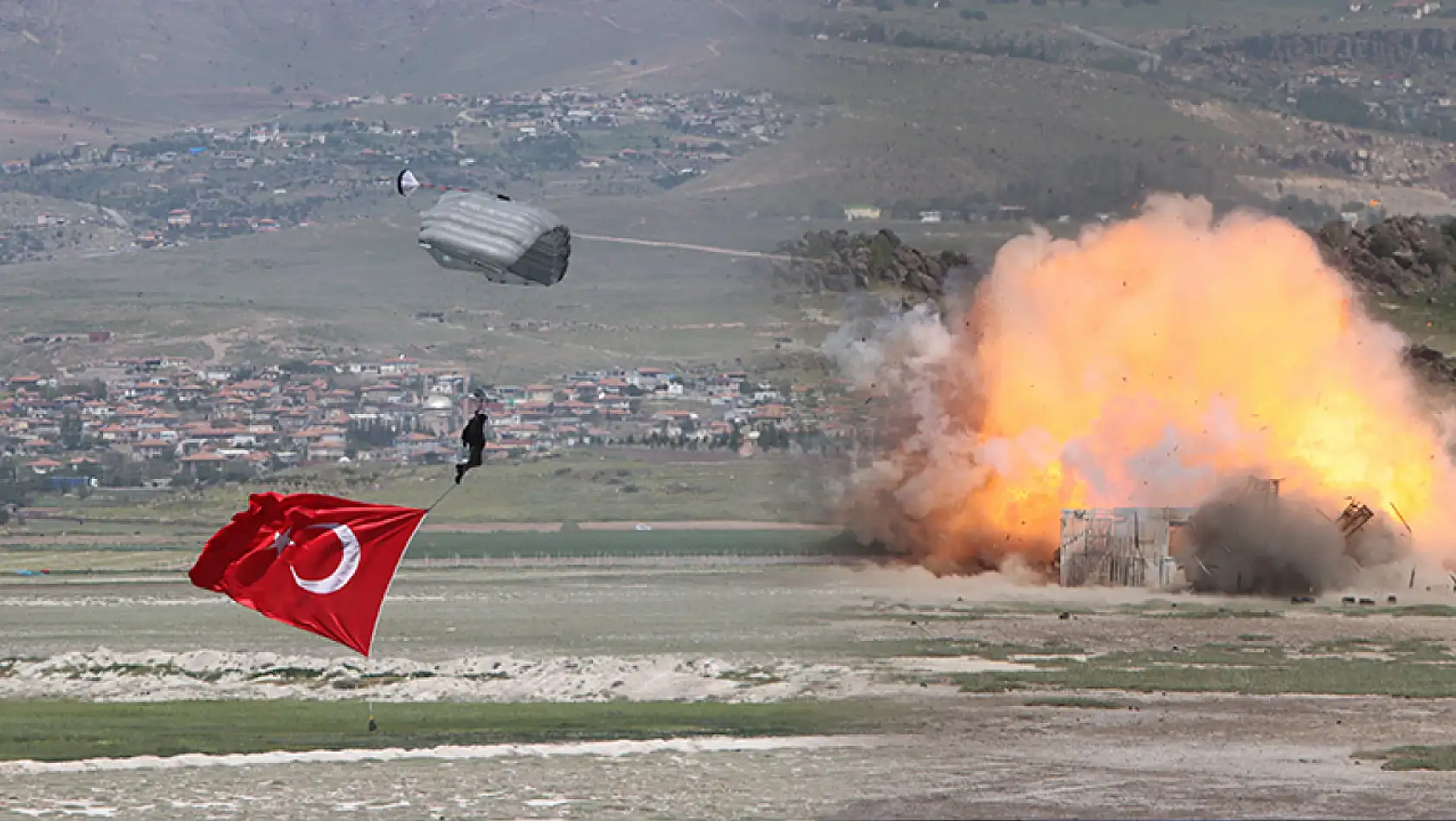 Mehmetçik Kayseri'de hünerlerini sergiledi