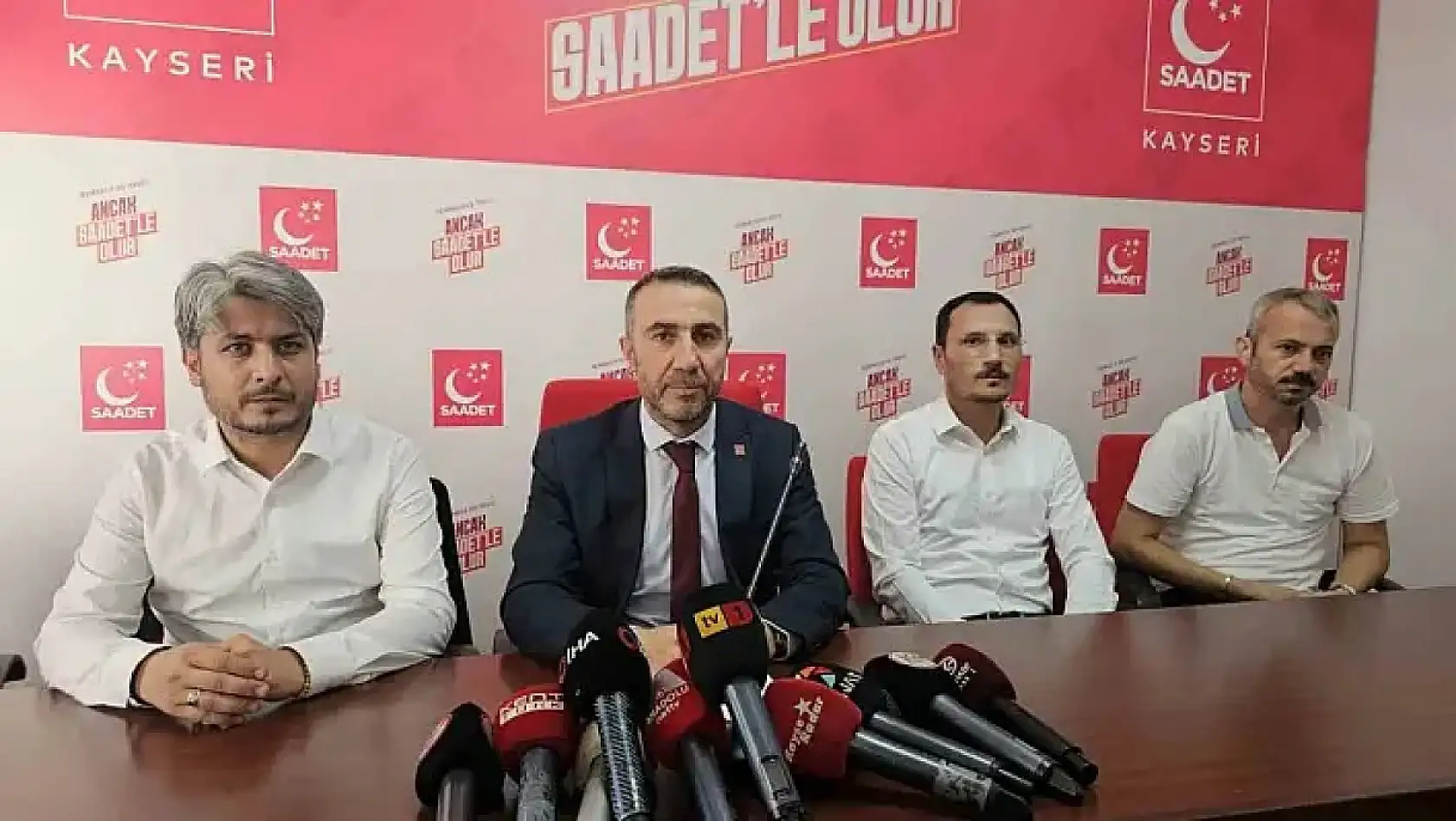 Kayseri kısa kısa: Yangın, Ömer Dengiz, Zam, Ücretsiz dağıtım, Kayserispor...