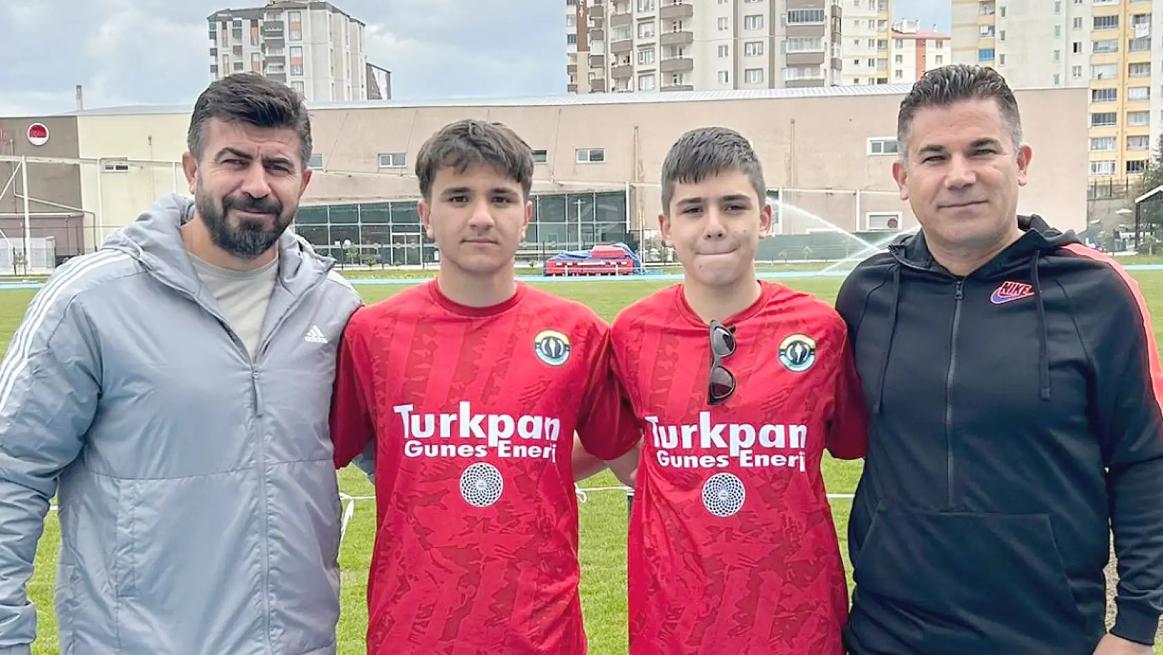 Nurullah Pakize Narin Lisesi bisiklet takımı, Türkiye Finalleri'nde Kayseri'yi temsil edecek