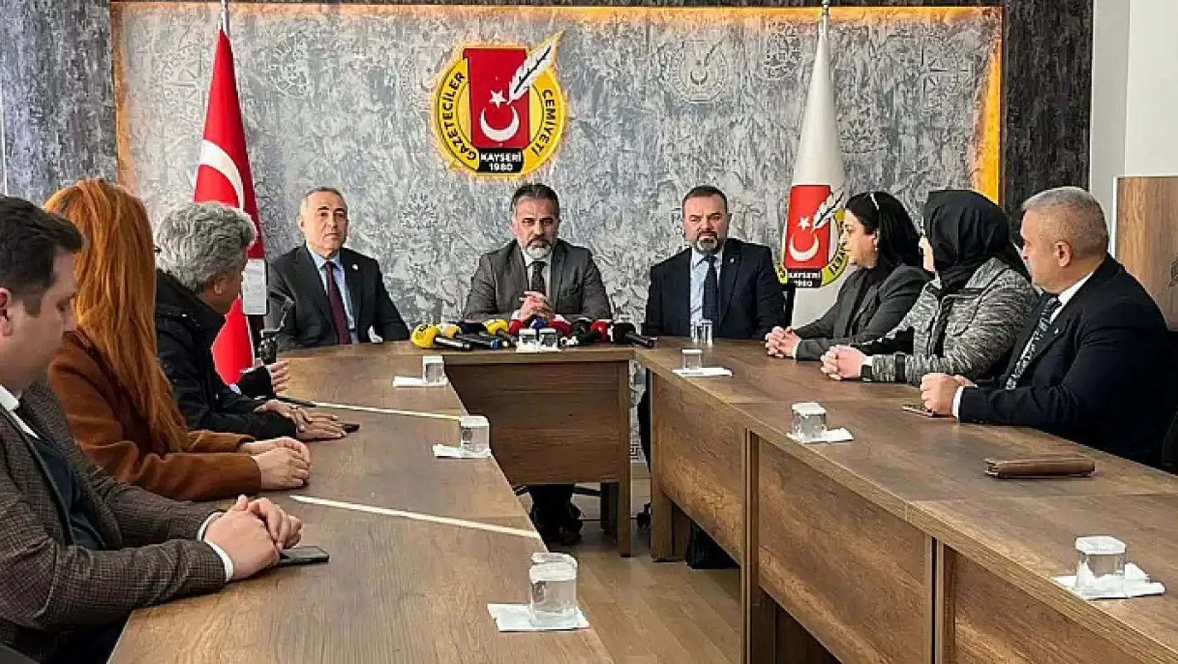 Kayseri'de yılın ilk ayının son gününü nasıl kapattı? İşte kısa kısa haberler...