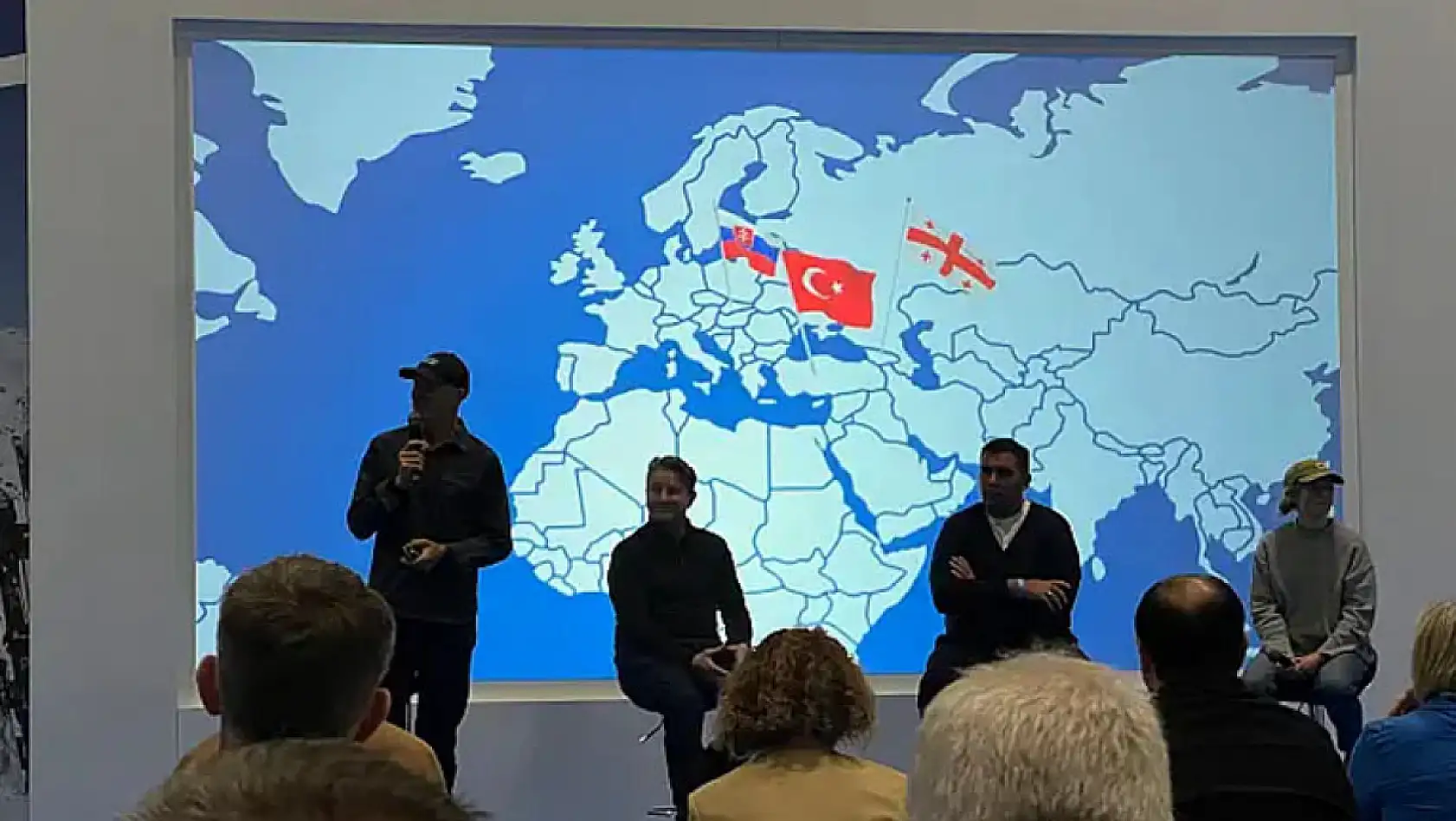 Kayseri haftayı kapattı: Bugün asayiş haberi gündemi sarstı, Kıdem Tazminat Fonu görüşüldü, Gözler Kayserispor maçında! İşte Kayseri'den kısa kısa haberler...