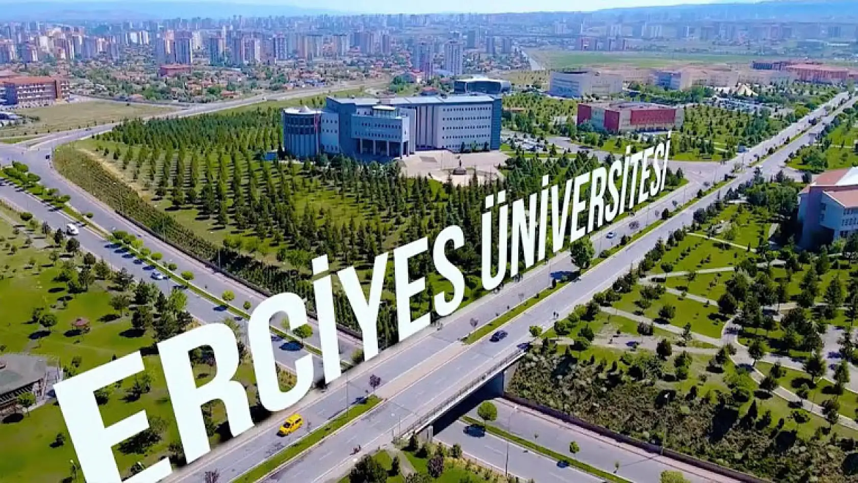 Erciyes Üniversitesi'nde büyük gurur - Rektöre tebrik yağıyor!