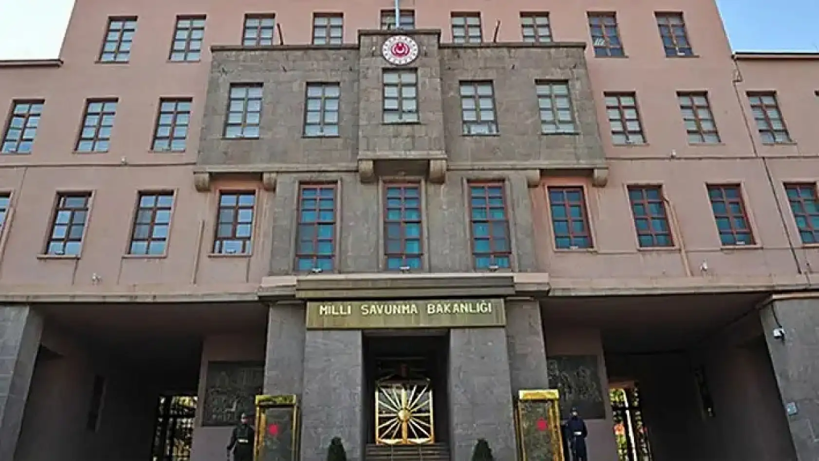 Kayseri'den Kısa Kısa: Füze, DEAŞ, Konut Fiyatları, Ücretsiz Yurtdışı Gezisi, Kayserispor…