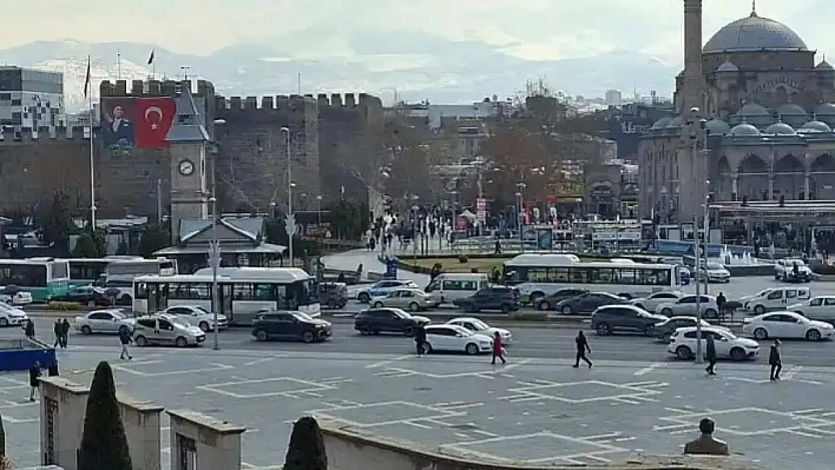 İndirim, Zam, OSB, Çek-Gönder, Ücretsiz İnternet, Kayseri olayları - İşte Kayseri'de 4 Mart Salı günü yaşananlar...