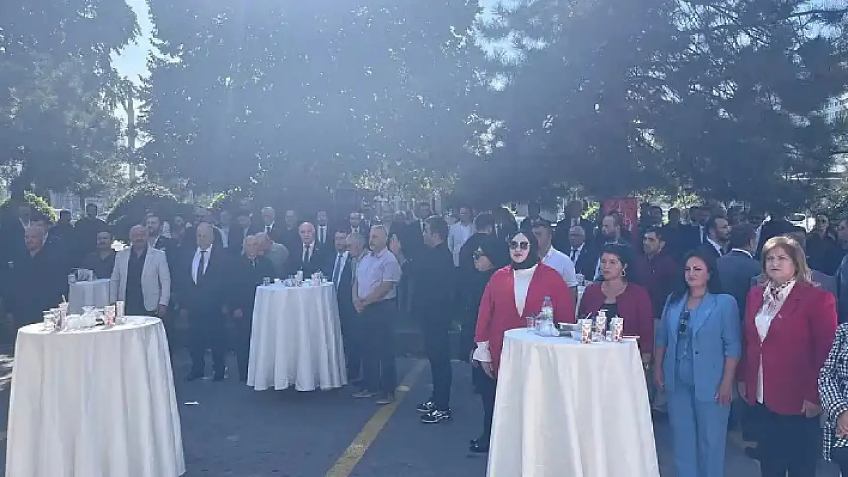 Kayseri'nin pazar mesaisi: İşte öne çıkan haber başlıkları!